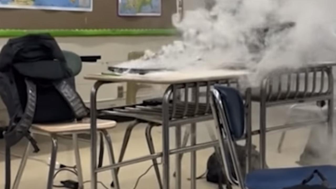 Geelong school warns parents of ‘unsafe’ TikTok trend