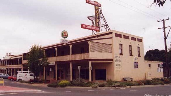 The Commercial Hotel in Yass in 2000, five years before it would cease trading and fall into disrepair. Picture: gdaypubs.com.au