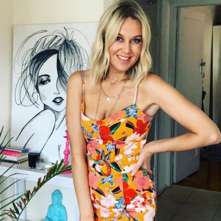 Dating multiple people will stop you going too gaga says Jana. Picture: Instagram @jana_hocking