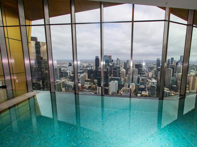 The sky-high pair of 'twinfinity' pools at Australia 108. Look down on people whose pool is less than yours. Picture: Alex Coppel.