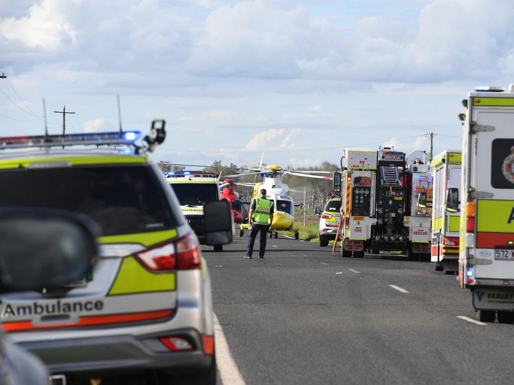 Emergency services are on scene at a multi-casualty accident at the intersection of Lake Clarendon Way and Forest Hill-Fernvale Road, where a truck and mini bus have collided. PHOTO: Ali Kuchel