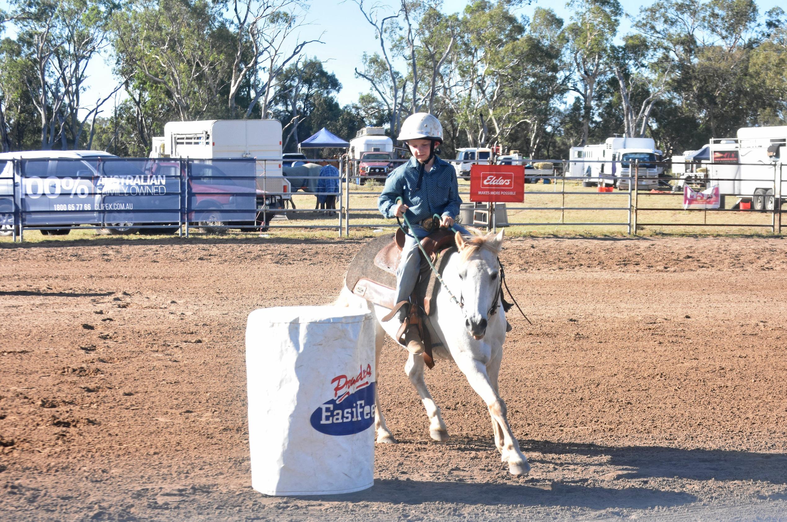 Jake Nolan, under 7's barrel racing, Ayers Jackpot. Picture: Jorja McDonnell