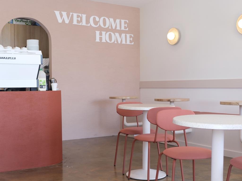 Homesick Henley has a modern, minimalist and fresh interior.