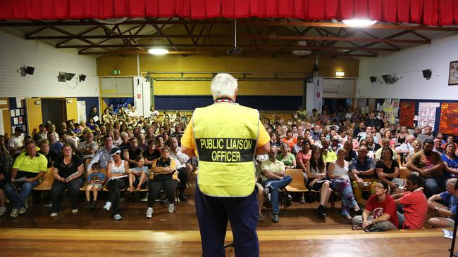 A community meeting was held at the Buxton Public School during the bushfires to update residents of nearby areas on a fire which started in Balmoral.