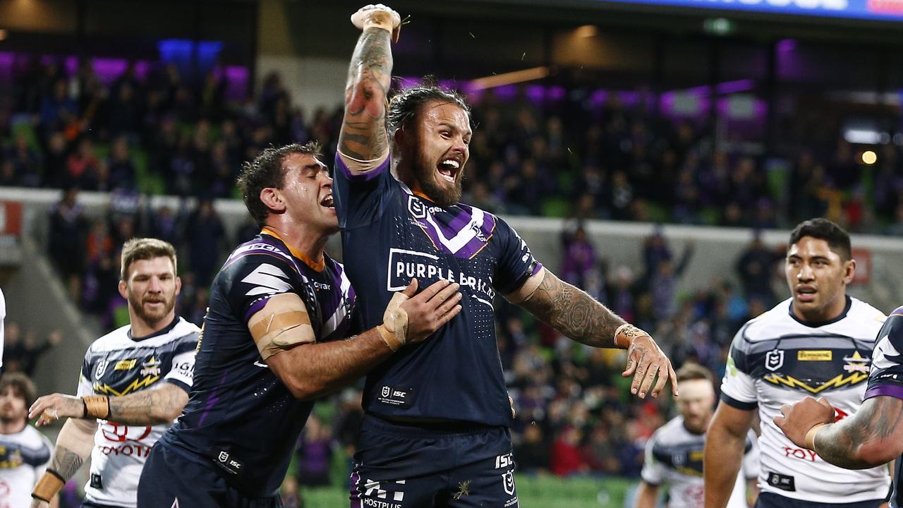 Sandor Earl of the Storm celebrates scoring a try.