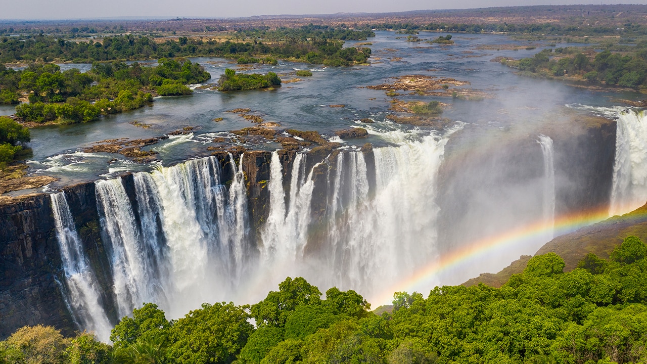 Capping off this tour is a trip to Victoria Falls. Picture: iStock