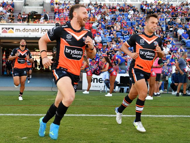 (L-R) Jackson Hastings and Luke Brooks are finding out how to best compliment each other - on and off the field. Picture: NRL Photos