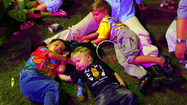 31 Dec 2003 D/i. New Year's Eve at South Bank, Brisbane picDavid/Kelly. Rossow brothers, Alden 4yrs, Zane 2yrs and Liam 1yr of /Mt. /Gravatt fast asleep at Midnight. picdavid/kelly sleeping children brothers