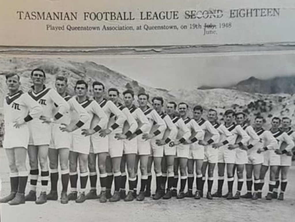 That 1948 team photo. Picture: Supplied