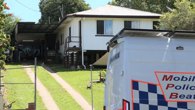 A mobile police unit stationed at the scene of a police shooting that claimed the life of Mareeba man Aubrey Donahue on March 25, 2023. Picture: Peter Carruthers