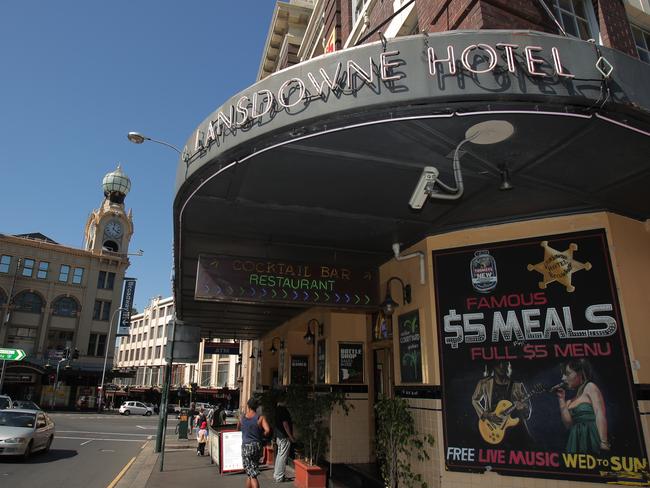 The Lansdowne Hotel in 2007.