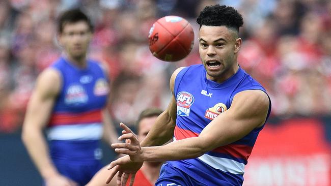 Jason Johannisen drives the Bulldogs against the Sydney Swans on Saturday. Picture: AAP