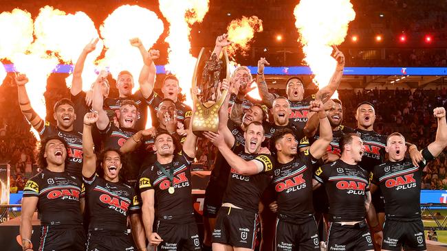 SYDNEY, AUSTRALIA - OCTOBER 01: The Panthers players celebrate victory as the hold up the premiership trophy after the 2023 NRL Grand Final match between Penrith Panthers and Brisbane Broncos at Accor Stadium on October 01, 2023 in Sydney, Australia. (Photo by Bradley Kanaris/Getty Images)