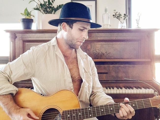 Queensland musician and wedding singer Daniel James Stoneman will remain behind bars after he was refused bail on charges of raping or sexually assaulting two women he met on dating apps, with one alleged victim telling police there may be “40 other” allegedrape victims. Photo: Facebook