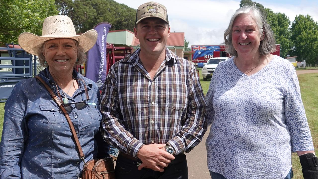 Tracey Gibson, Toby Gibson and Ruth Braund at the Dorrigo Show, November 24, 2023. Picture: Chris Knight