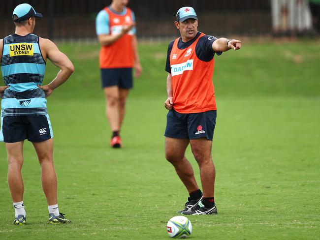 Waratahs coach Daryl Gibson expects the visiting Crusaders to be “playing full of purpose” in Sydney at the weekend.