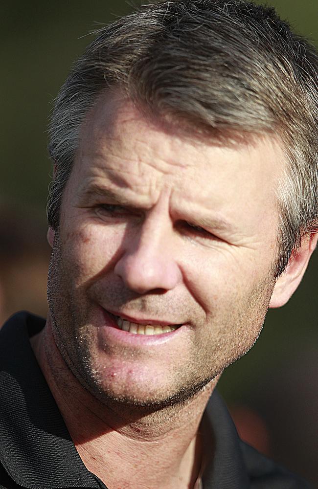 Andrew Gowers believes he is better placed than Peter Nankivell to be president of the Hawks.