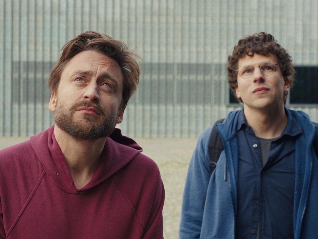 Kieran Culkin and Jesse Eisenberg in A Real Pain.