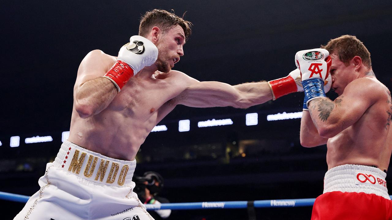 Saul 'Canelo' Alvarez defeats Callum Smith to win super-middleweight titles  - AS USA