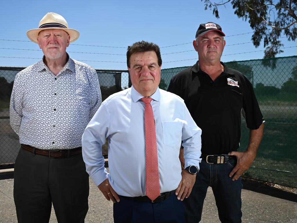 Independent MLC Frank Pangallo (centre) pictured with former investigator Bill Hayes and Flavio Anfiteatro from Flavio and Sons Civil. Picture: Naomi Jellicoe