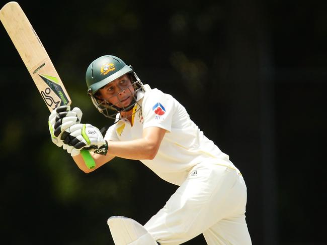 Sarah Elliott has played three Tests for her country.