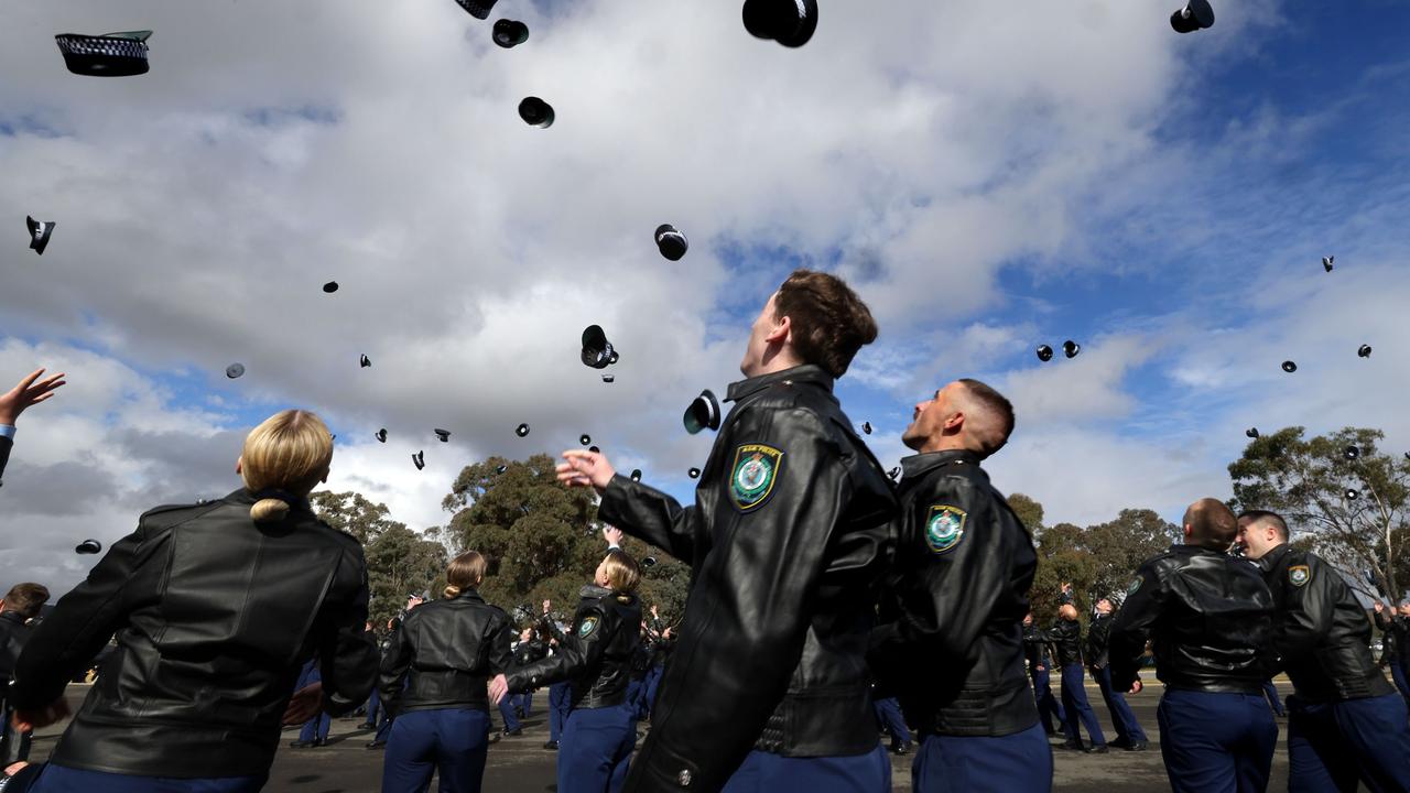 How much NSW cops earn compared to other states