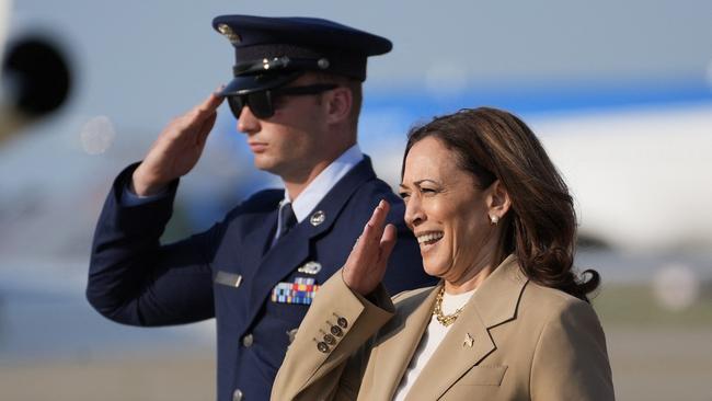 US Vice President and Democratic presidential candidate Kamala Harris salutes as she returns to Joint Base Andrews near Washington. Picture: Stephanie Scarbrough / pool / AFP