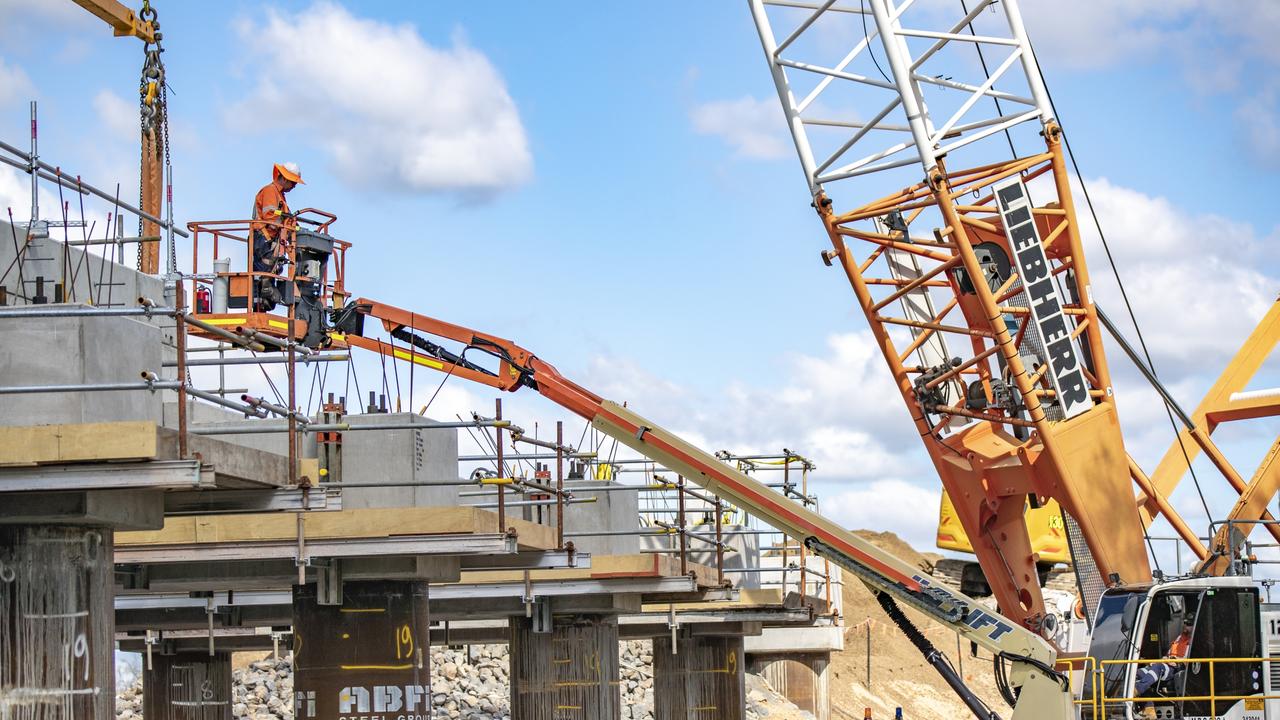 Construction work on the Inland Rail project between Narrabri and North Star in NSW. Photo: Joshua J Smith.