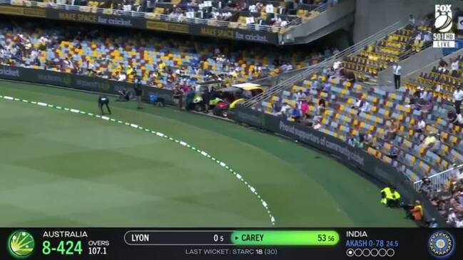 Alex Carey goes BANG with a monster six at the Gabba