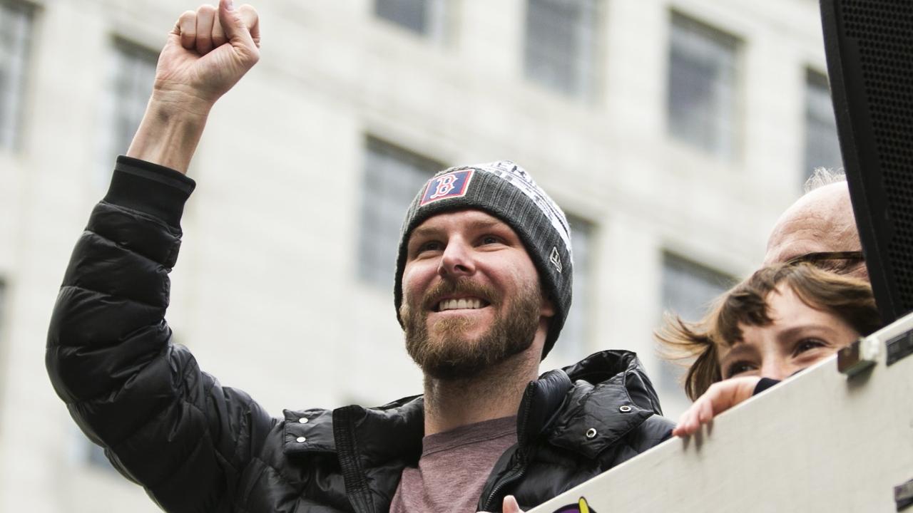 Fans Take to the Streets to Celebrate Red Sox World Series Win, News