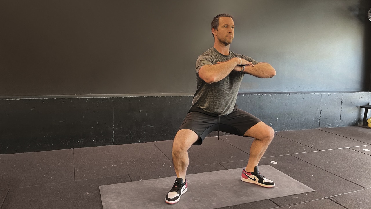 This circuit workout will exercise your way to long, lean legs