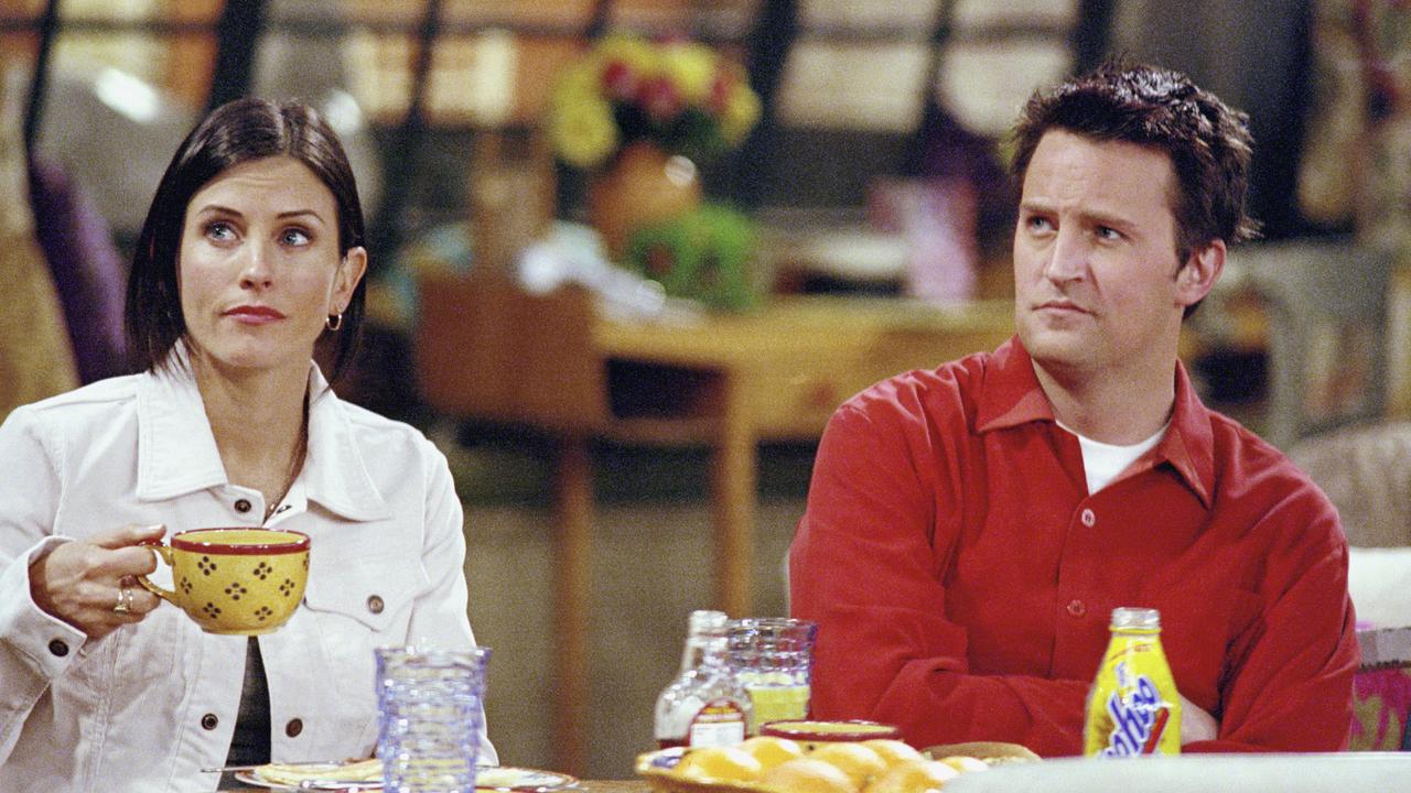 Courteney Cox as Monica Geller and Matthew Perry as Chandler Bing