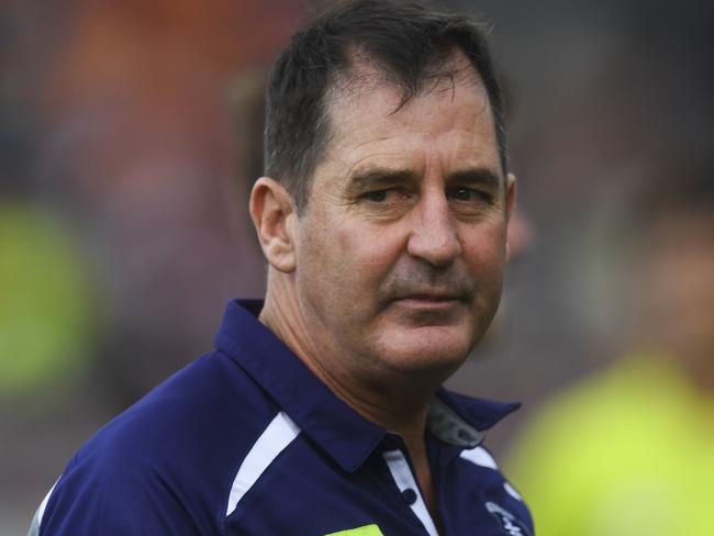 Dockers coach Ross Lyon reacts during the Round 4 AFL match between the Greater Western Sydney (GWS) Giants and the Fremantle Dockers at UNSW Canberra Oval in Canberra, Saturday, April 14, 2018. (AAP Image/Lukas Coch) NO ARCHIVING, EDITORIAL USE ONLY