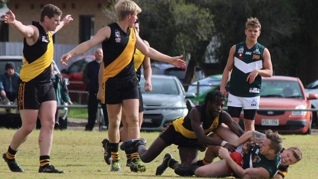 Action from the division two battle between Seaton Ramblers and Broadview. Picture: Supplied, Marilyn Eastwood