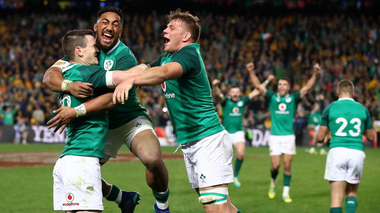 Ireland celebrate beating the Wallabies to retain the Lansdowne Cup.