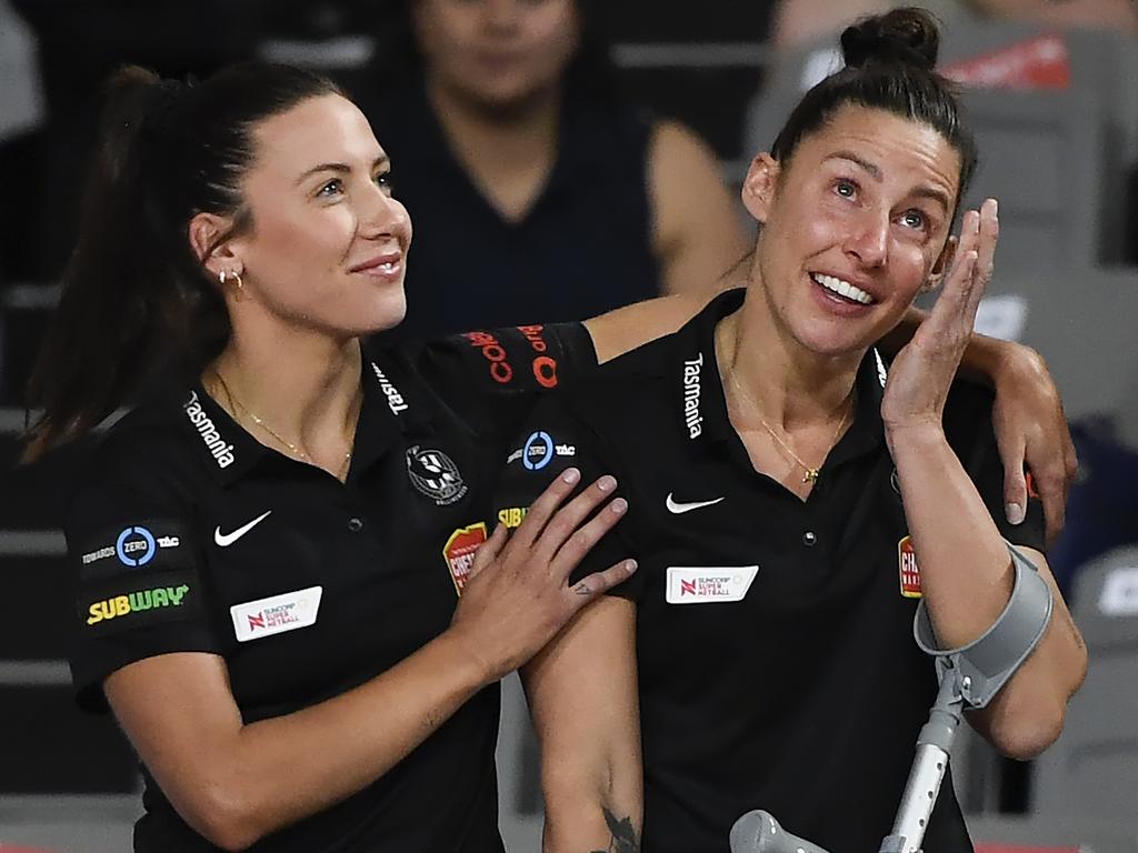 Kelsey Browne’s older sister Madi was forced into early retirement in 2020, following an ongoing knee injury. Picture: Albert Perez/Getty Images