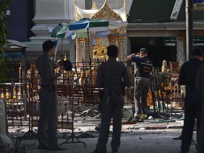 Police Seek Two Suspects In Connection With Erawan Shrine Bombing In ...