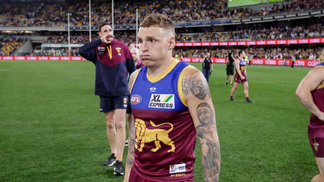 BRISBANE, AUSTRALIA – SEPTEMBER 01: Mitch Robinson leaves the field in his final AFL game after the 2022 AFL Second Elimination Final match between the Brisbane Lions and the Richmond Tigers at The Gabba on September 1, 2022 in Brisbane, Australia. (Photo by Russell Freeman/AFL Photos via Getty Images)