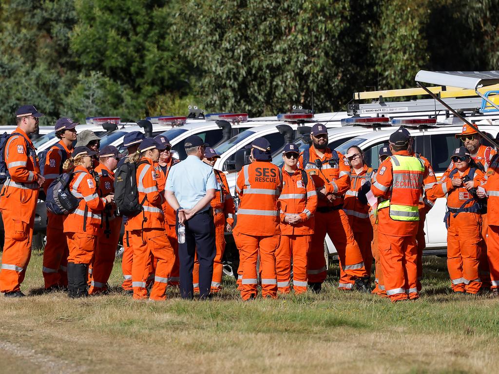 The search for Ms Murphy has expanded, with more than 100 officers from various units.