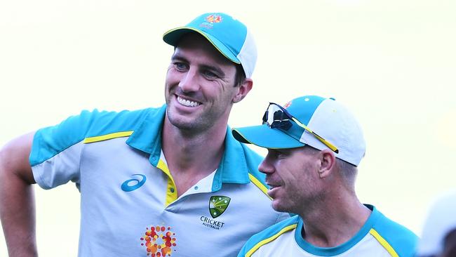 Pat Cummins and David Warner of Australia. Photo by Mark Brake/Getty Images