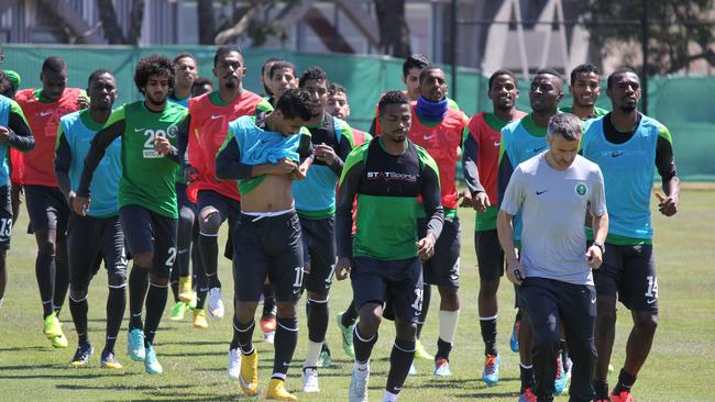 Saudi Arabia team training.