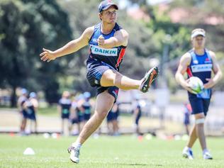 Mack Mason, Waratahs training on Kippax Oval, Moore Park. Picture Craig Greenhill