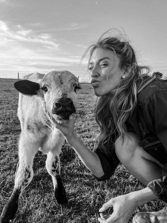 Miss Universe Australia 2023 contestant Lauren Walker on the farm. Picture: @_laurenwalker