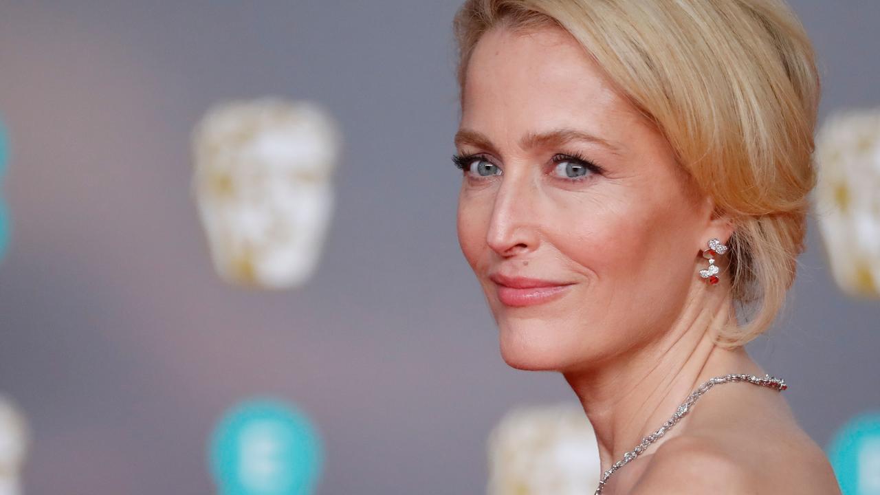 Gillian Anderson: star splits from Peter Morgan, creator of Netflix ...