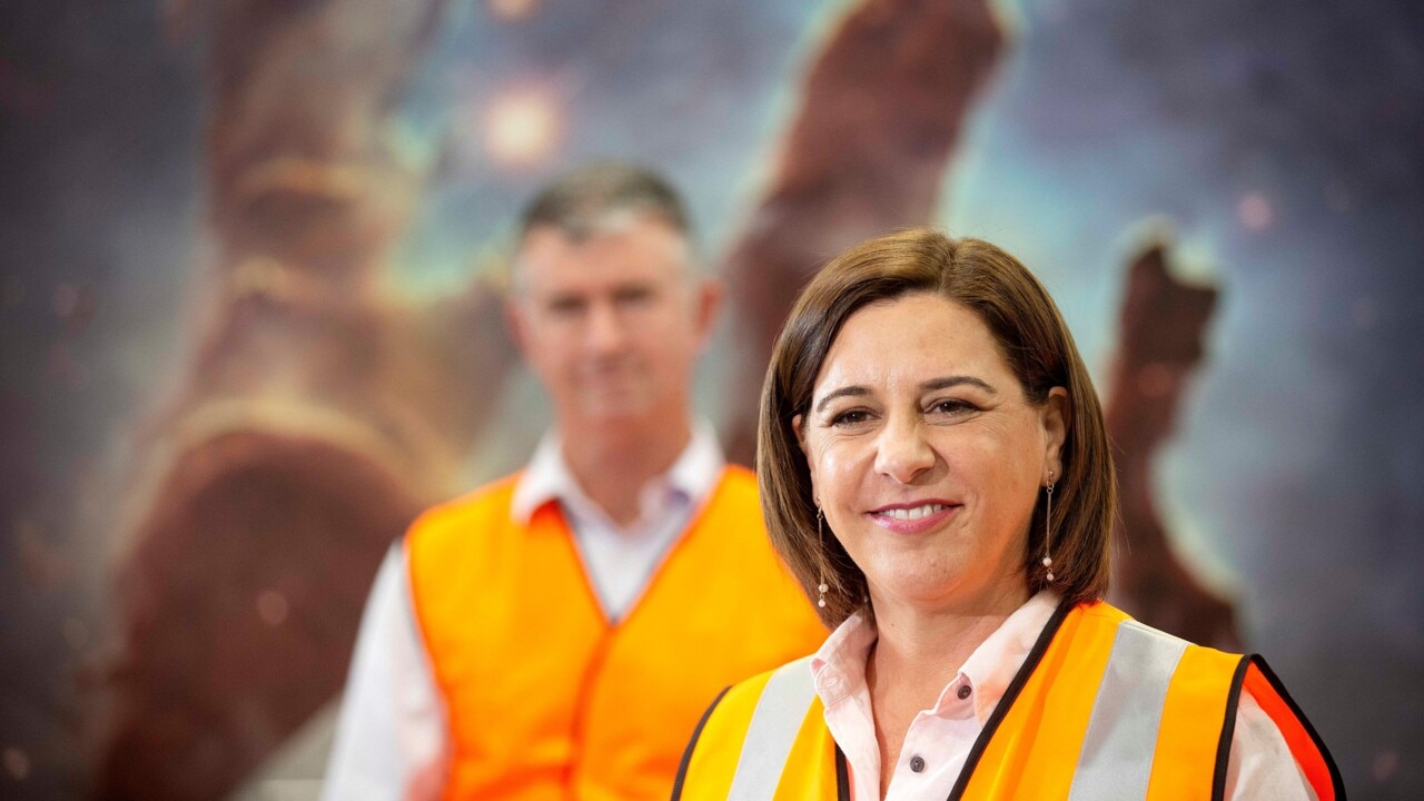 Palaszczuk, Frecklington continue campaigns in north Qld