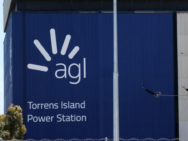 AGL Power Station at Torrens Island in Adelaide, Monday, November 4, 2019.  (AAP Image/Kelly Barnes) NO ARCHIVING