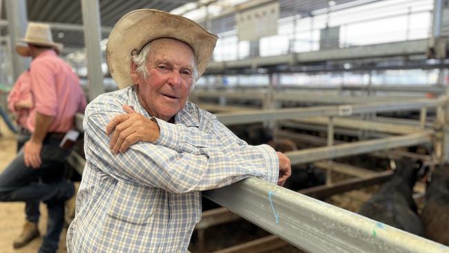 Jock Gray from Deniliquin, NSW, was one of the buyers at day two the Wodonga weaner sales, and took home Angus heifer weaners, 390kg and weaned, for $115 or 286c/kg.