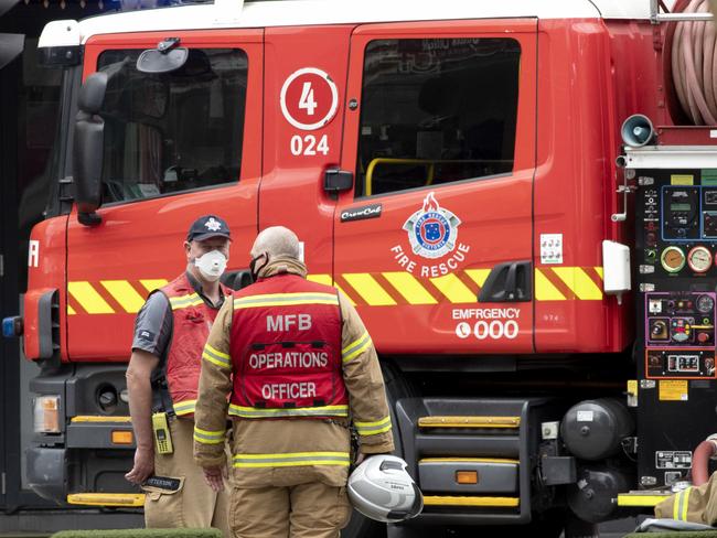 A shop in Hoppers Crossing burst into flames early Wednesday morning.