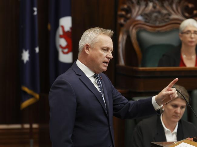 Premier nixes 22% pollie pay hike