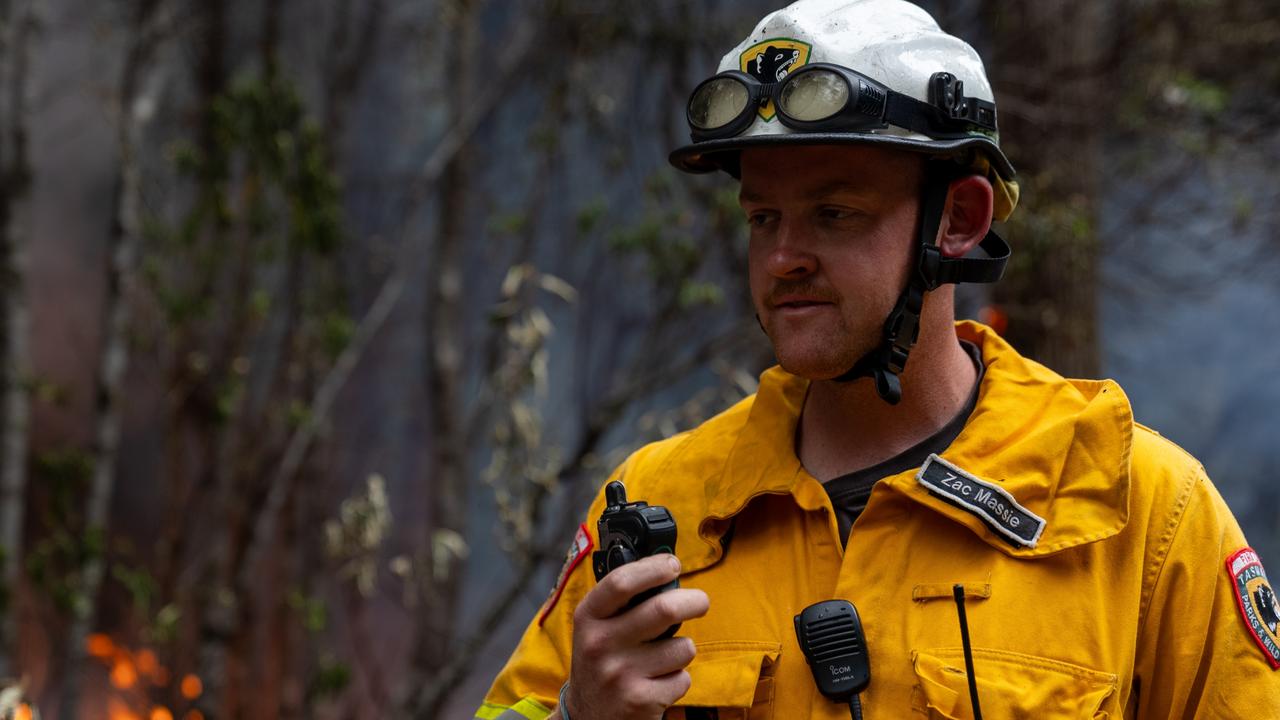 Bushfire alert at Wattle Hill downgraded